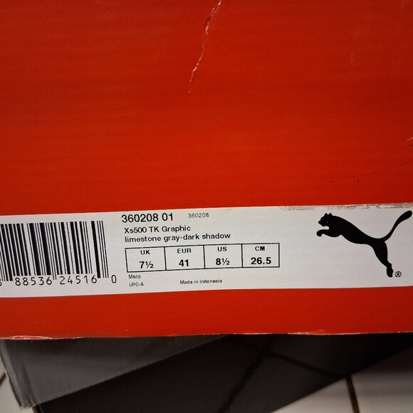 Athletic_Shoes